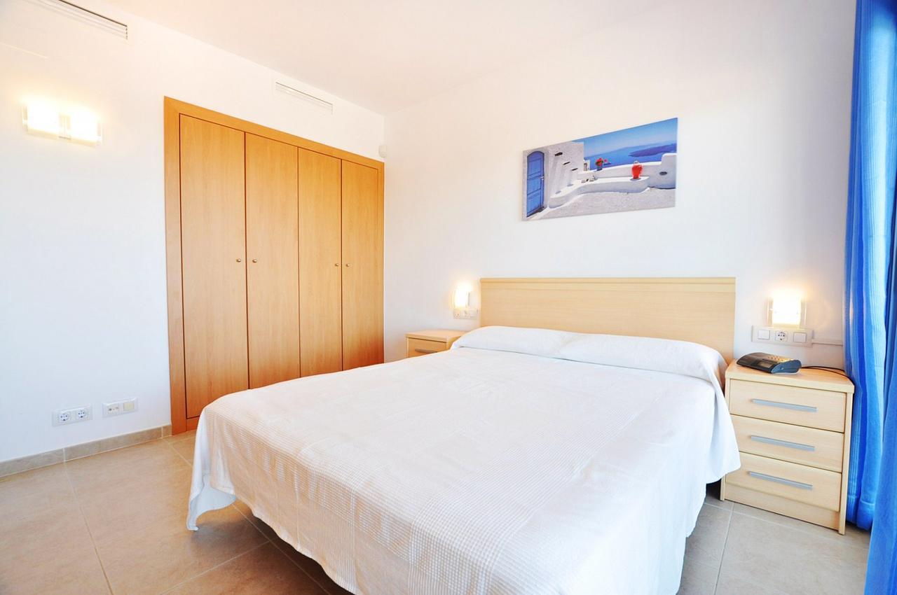 1153 Les Marines Garbi Appartement Roses